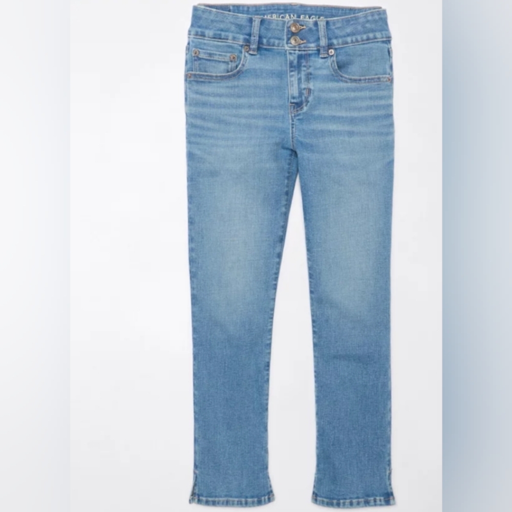 BNWOT.  AE Next Level Low-Rise Artist. Light Blue Ankle Jeans. 10 Short "10P"